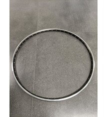 Vel622-28ZW48; Velg 48gaats 28mm breed geslepen zijkant