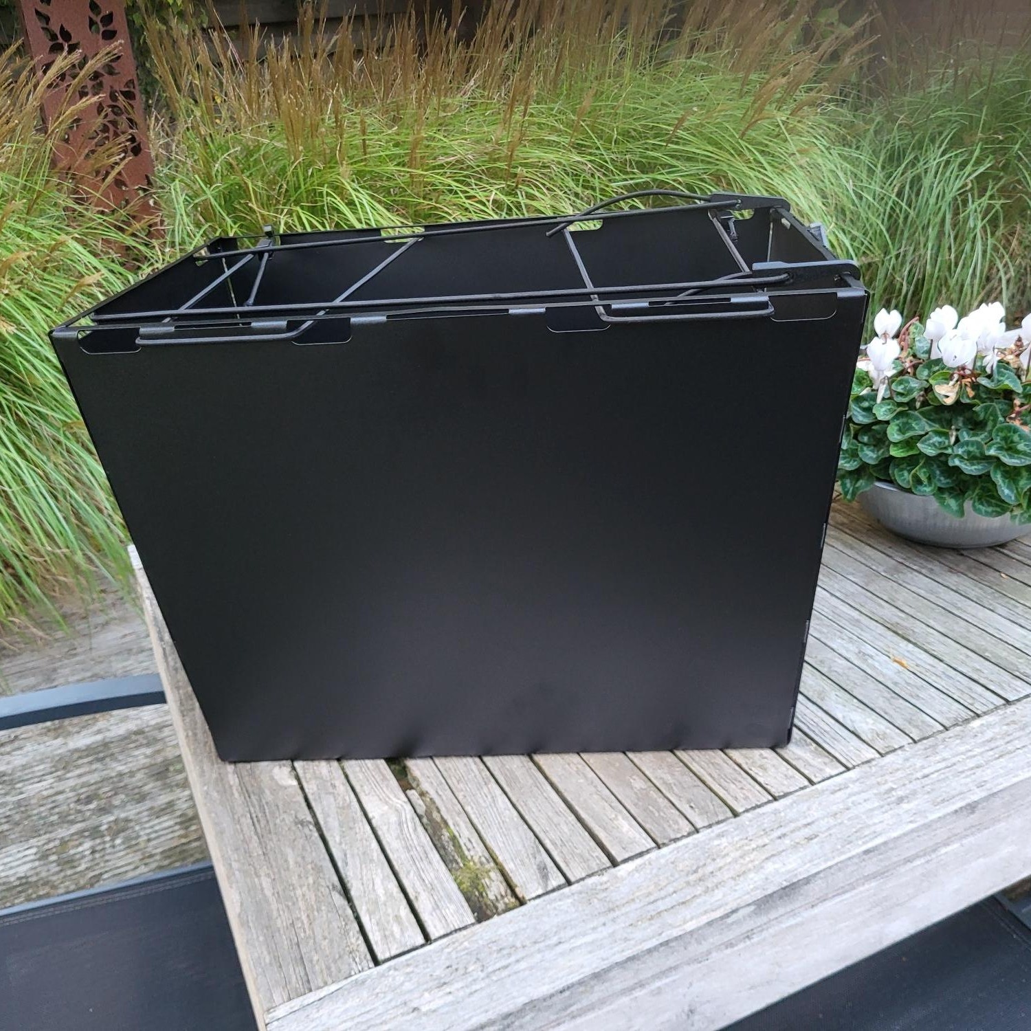 1mm JP8500; Bloemenkrat
