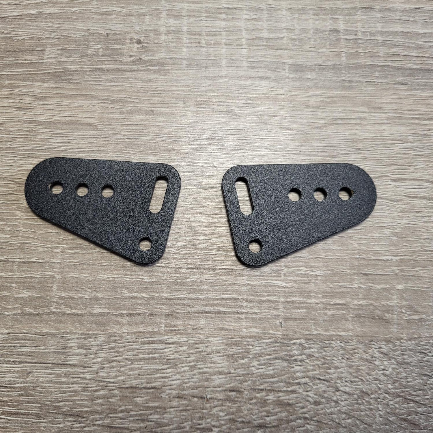 JP0570: Drager verstelplaatjes (2x)