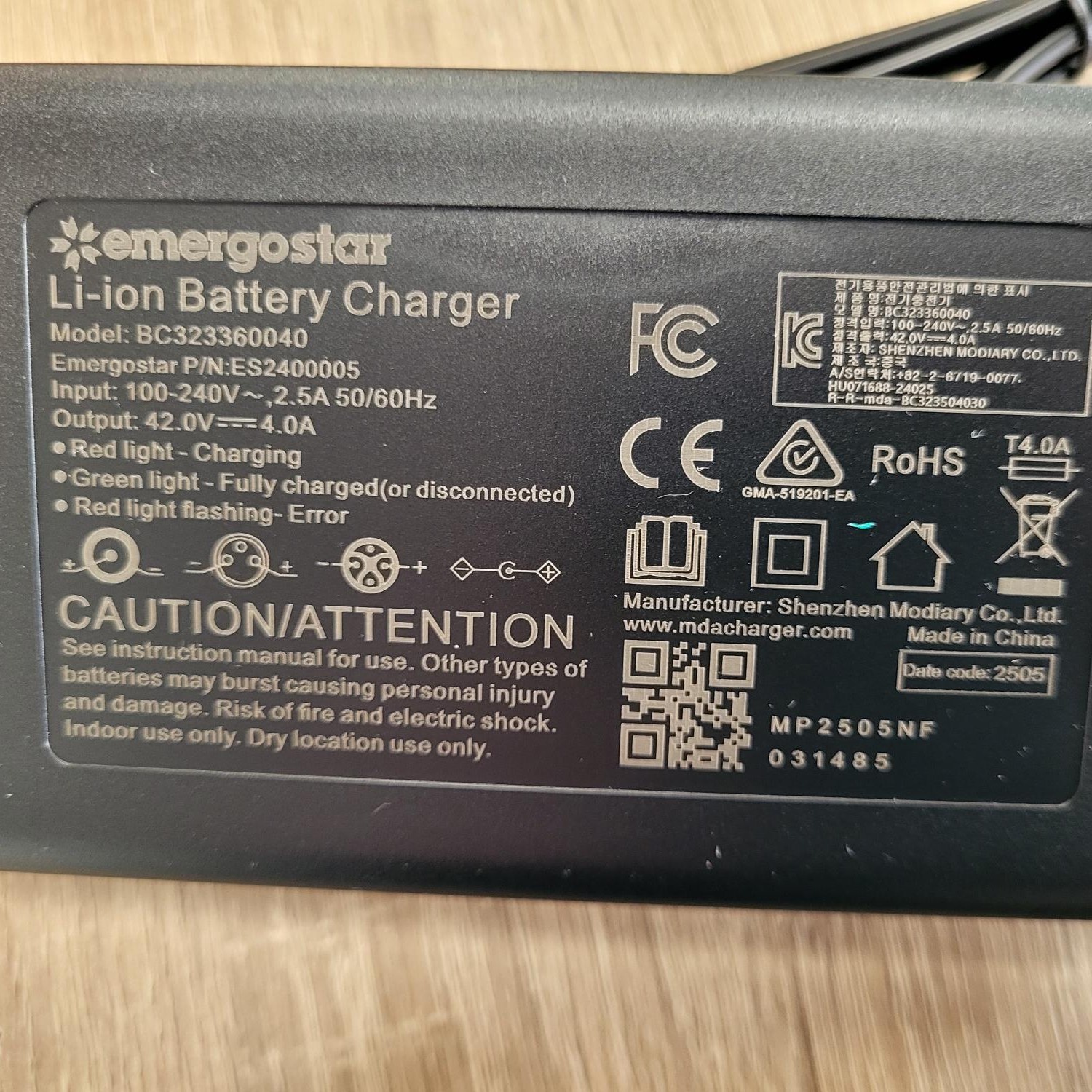 LAD42VSOCI; Lader 42V Socibike, voor 36,5v accu