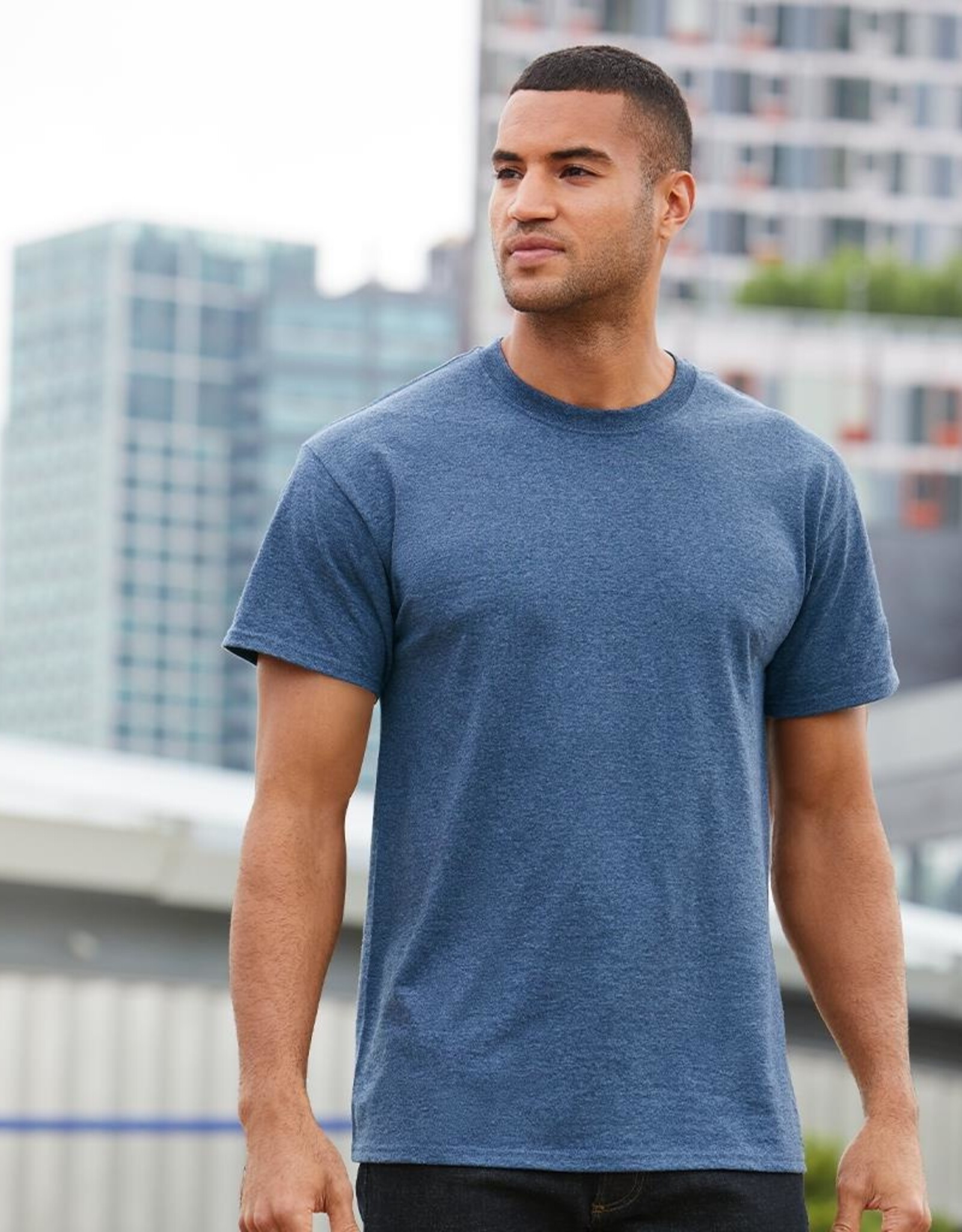 Gildan SALE 4XL T-SHIRT heavy basic zwart