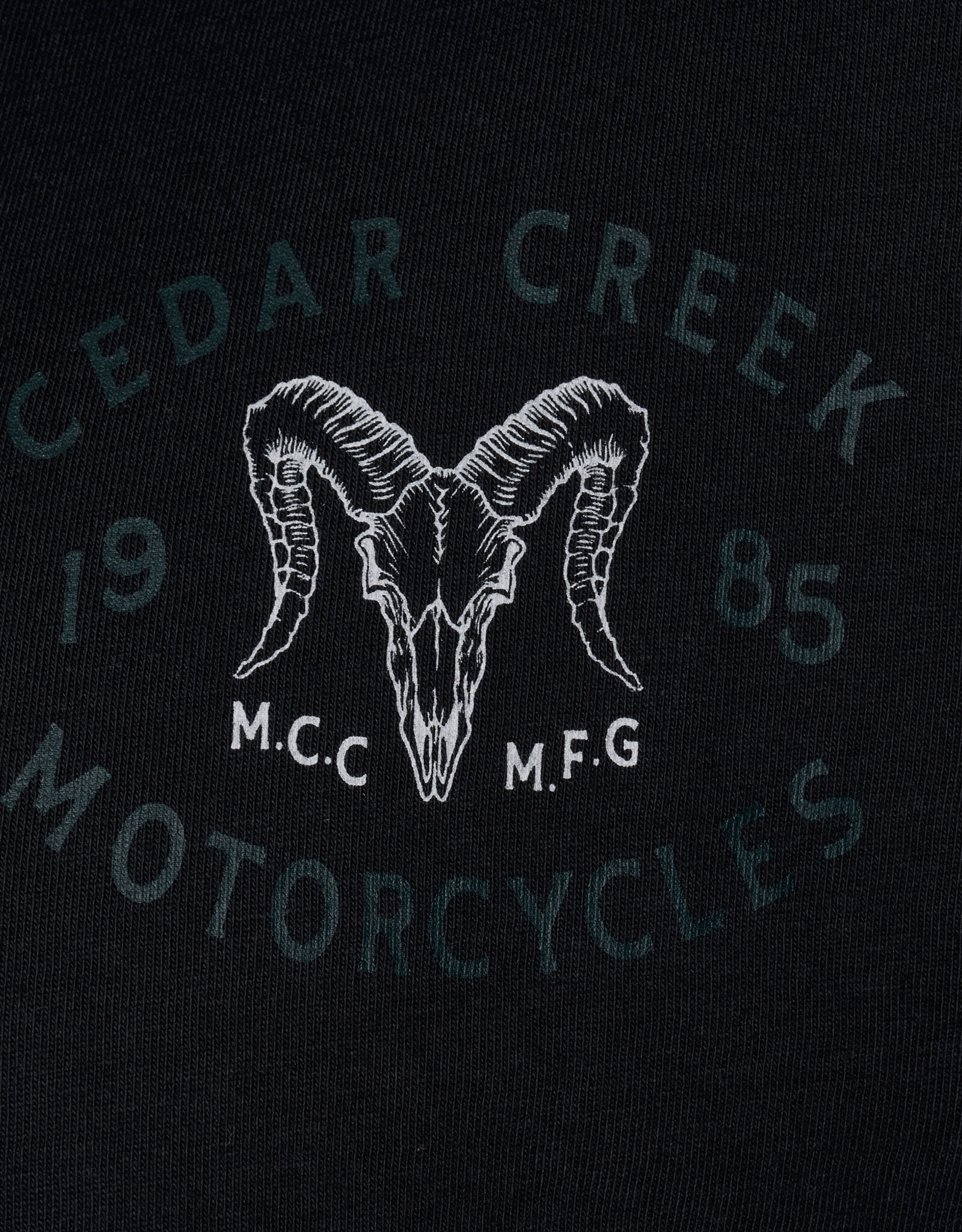Kam Jeans T-SHIRT met Cedar creek print op rugzijde- zwart