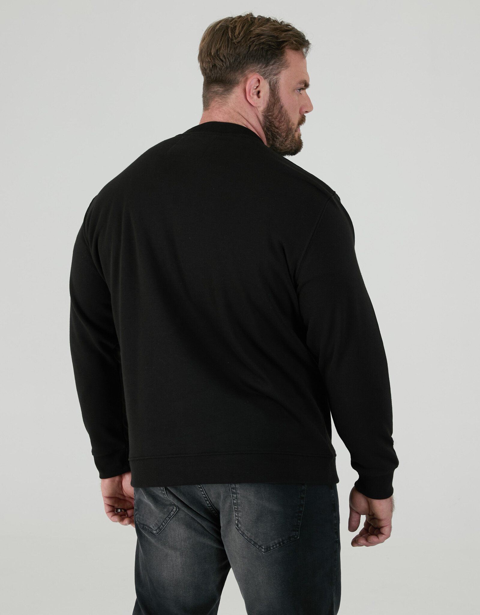 D-555 Basic  SWEATER SWEAT-D555