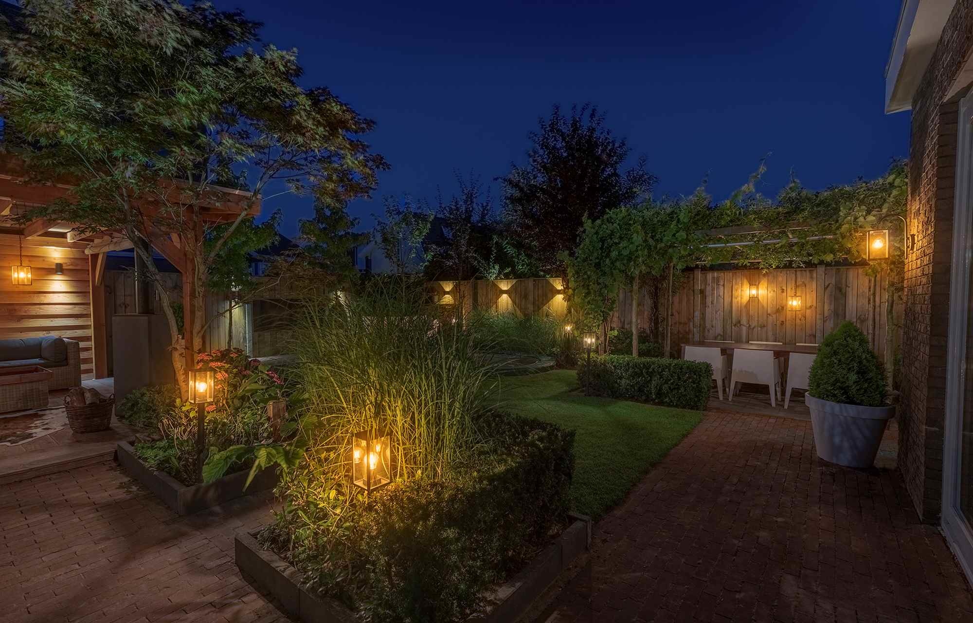 Officier terugtrekken alleen Donkere dagen? Verlicht je tuin met Garden Lights! | Blog | FlowBo - Flowbo  B.V,