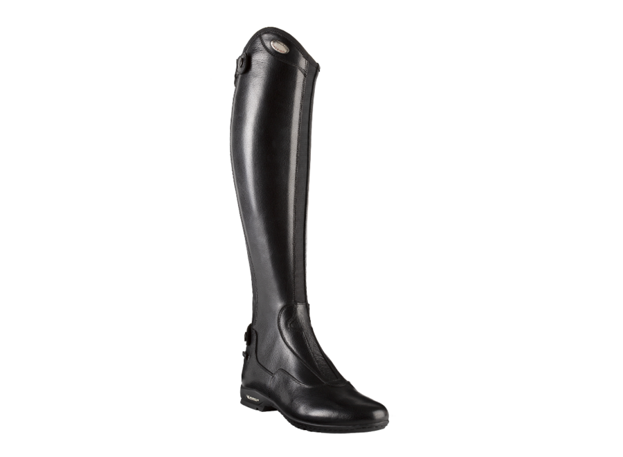 riding boots round toe