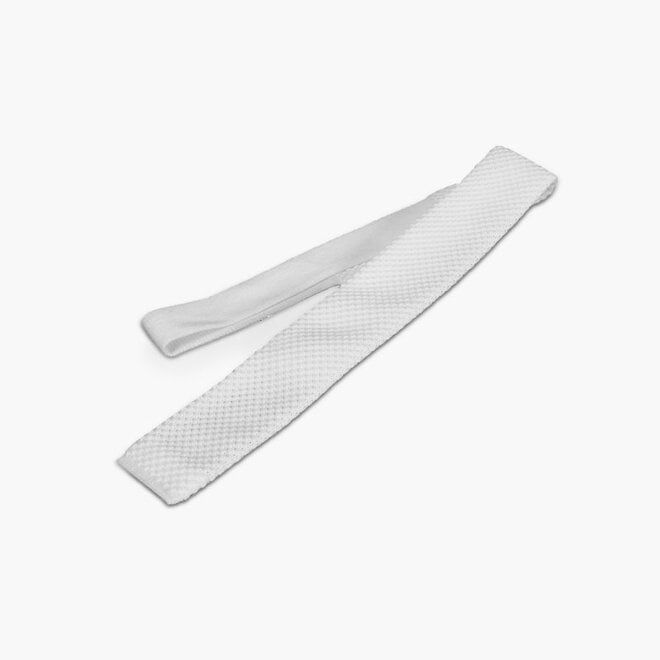 Knitted competition tie white L