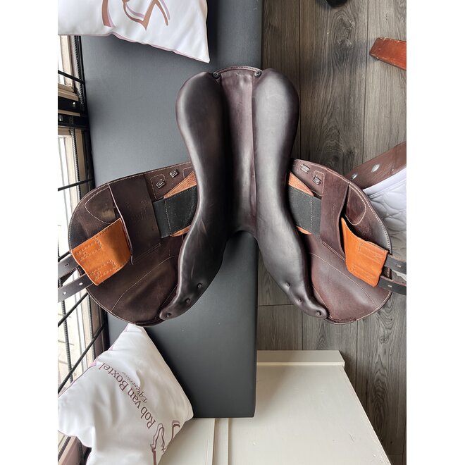 F Jumping Saddle 2022