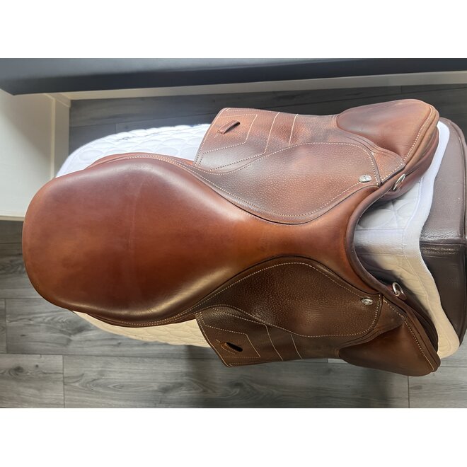 F Jumping Saddle 2025