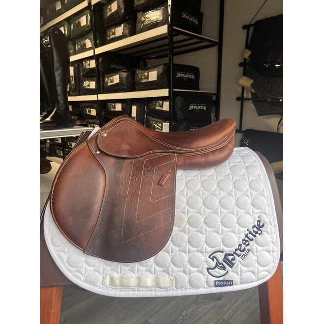 F Jumping Saddle 2025
