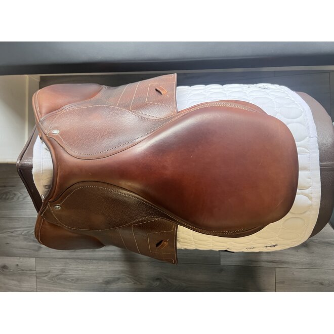 F Jumping Saddle 2025