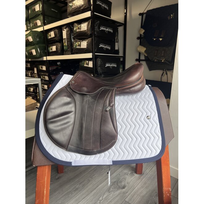 Jumping Saddle 2018
