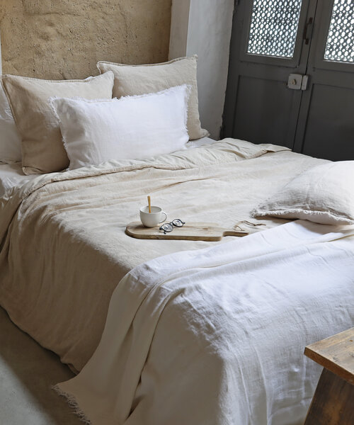 Claire duvet cover sand