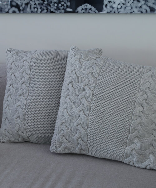 Dublin decorative cushion cover