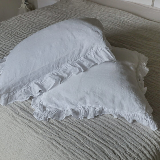 Lily pillowcase