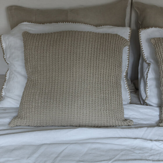 Fiora plaid  und Kissen