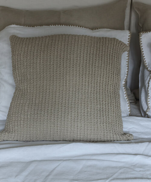 Fiora plaid  und Kissen
