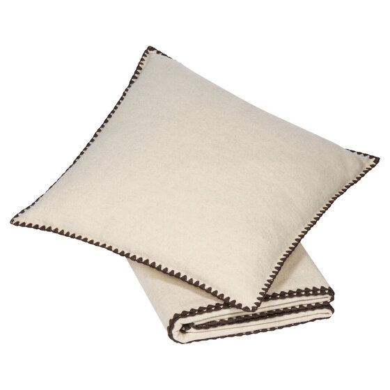 Helsinki plaid and kussen natural stitching Dark Brown