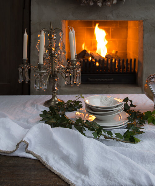 Felice table linen white-stitching dark grey