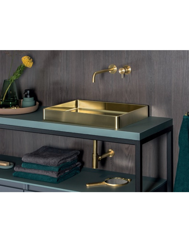 Qisani Qisani Vanity wastafel 47x32x8 Gold / Goud, incl. vaste plug 181325