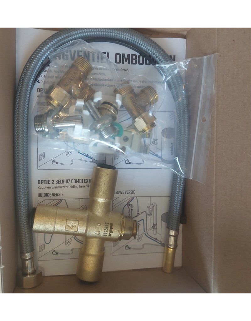 Selsiuz kranen Selsiuz Mengset om van de witte ronde Selsiuz Single boiler een Selsiuz Combi (Extra) boiler te maken
