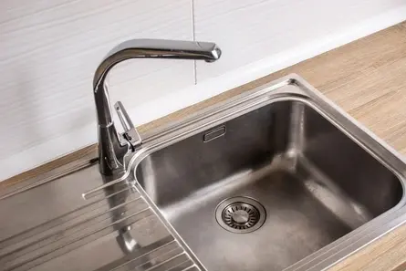 RVS spoelbak: alles wat je moet weten voor jouw keuken