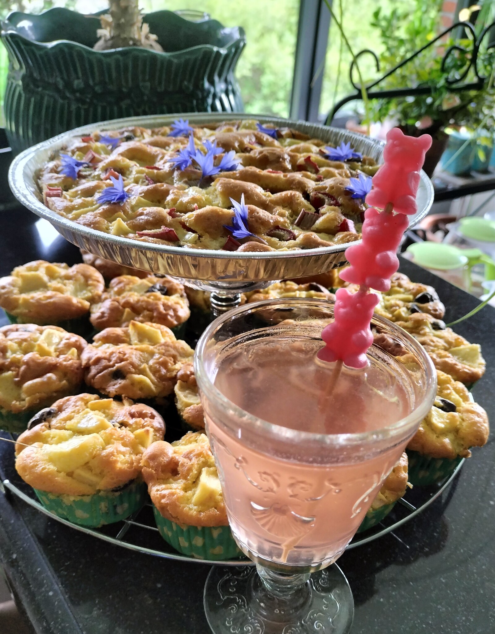 Tea and Herbs Theeberen in 19 verschillende  smaken