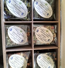 Tea and Herbs Theekistje "Romantica" 6 vakken gevuld met verscheidene theesoorten