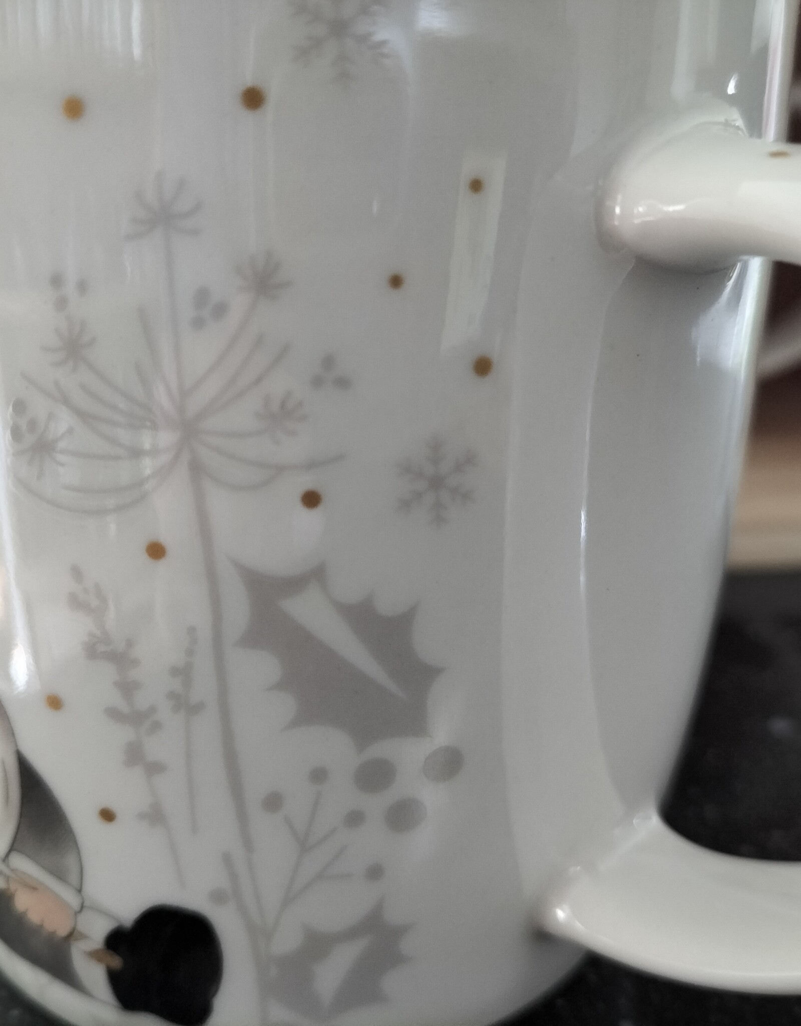 tea and herbs Kerstgnome beker met oor (300ml.) 2 soorten