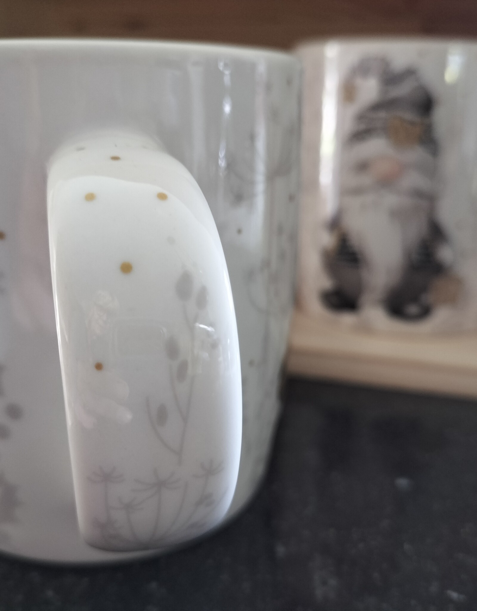 tea and herbs Kerstgnome beker met oor (300ml.) 2 soorten