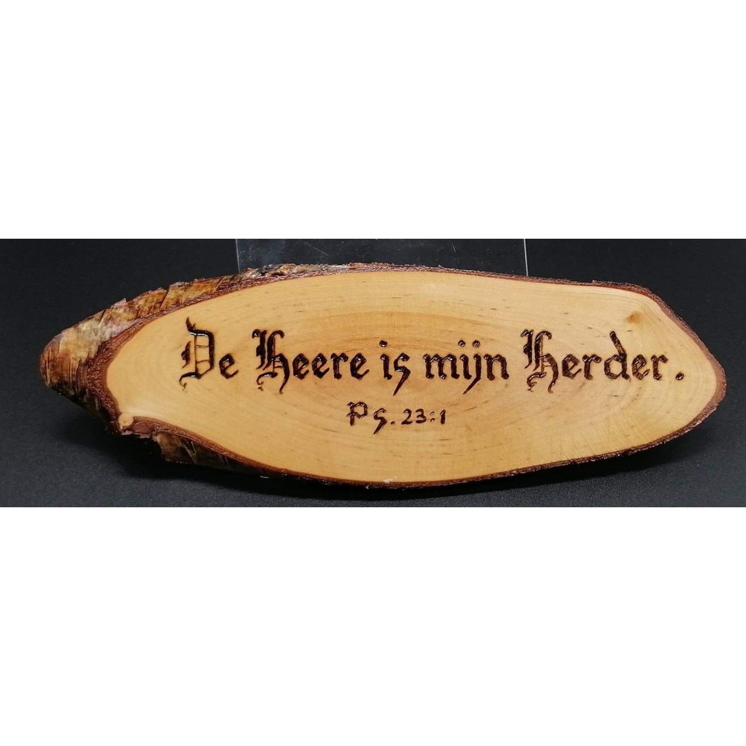 wijs Manifestatie Gemarkeerd Handgemaakt houten wandbordje met de tekst: "De Heere is mijn Herder -  Goedkope-Ansichtkaarten.nl