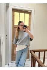 Pakket Triangle Hip Scarf