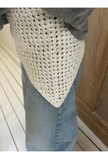 Pakket Triangle Hip Scarf
