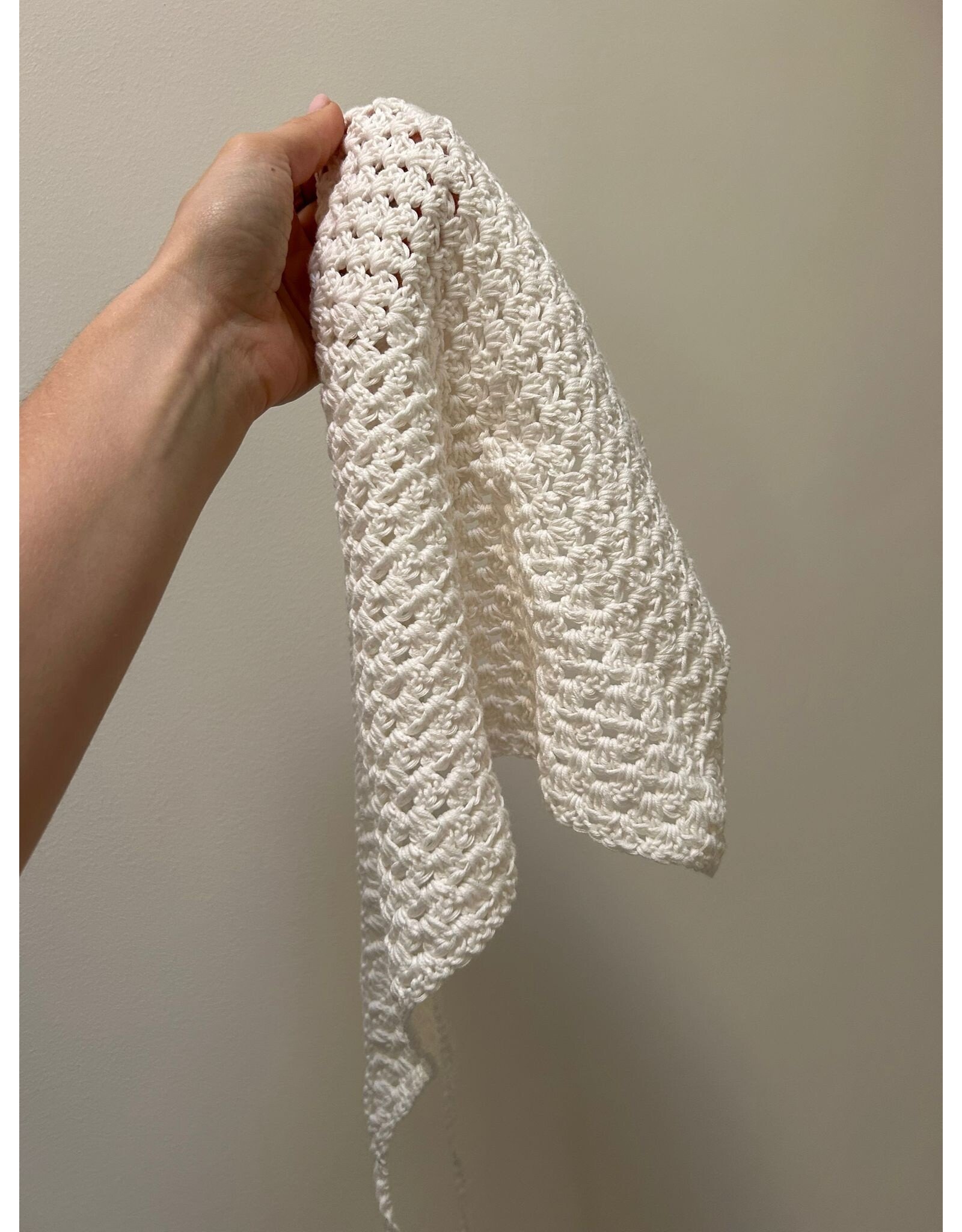 Pakket Triangle Hip Scarf