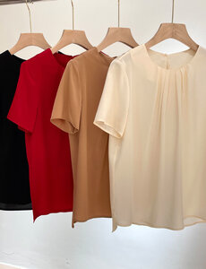  Pleated Round Neck Silk T-shirt