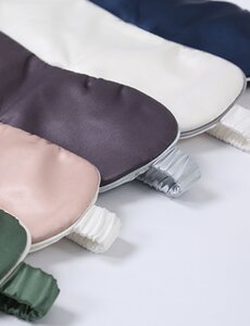  Silk eye mask (silk wrapped band)
