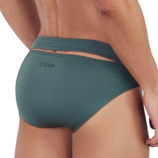 Clever Flashiing slip