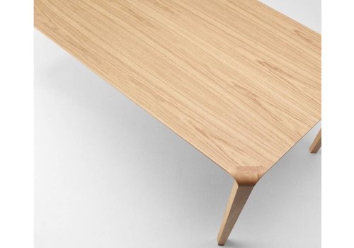 Silu table en bois chêne coloré