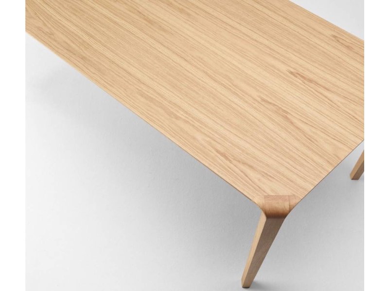 Silu table en bois chêne coloré