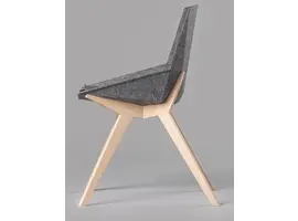 Nico Less W22 gerecycleerde stoel