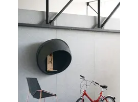 Chat Loop cabine téléphonique recyclée