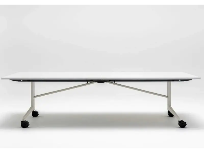 Plex table pliante sur roulettes