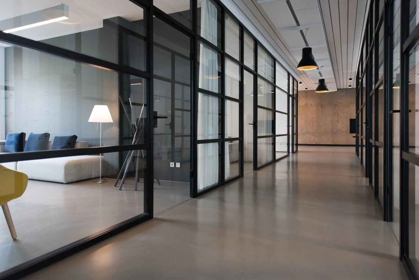 Quelles sont les marques de mobilier de bureau disponibles via Brand New Office ?