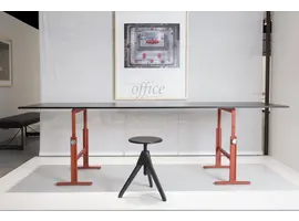 Brut Table design réglable
