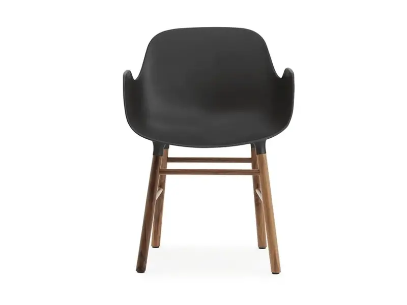 Form armchair walnoot