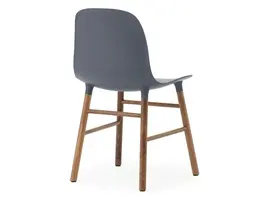 Form chair stoel walnoot