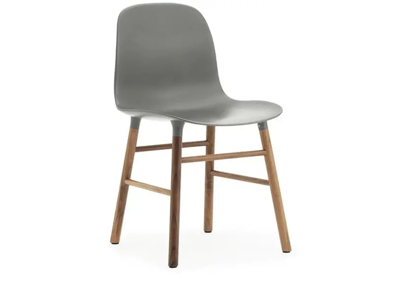 Form chair stoel walnoot