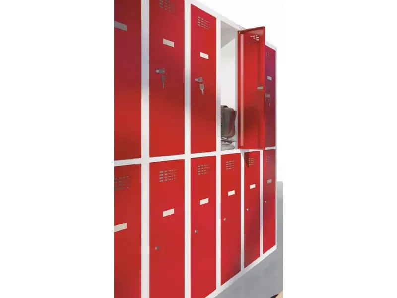 Scoop lockers grand