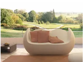Blossy sofa