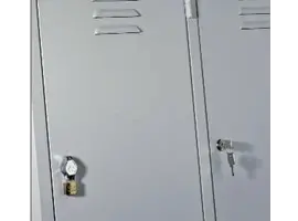 Metalen lockers of hangkast