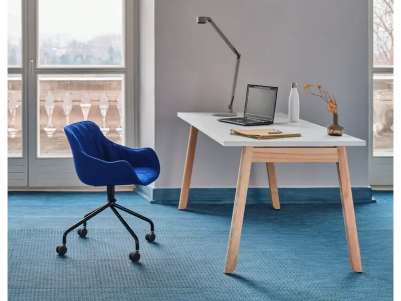 Bureau Ogi B avec pied en bois